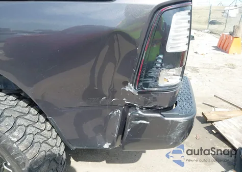 2018 Ram 1500 Sport из США, поврежденный, VIN 1C6RR7UT7JS250004